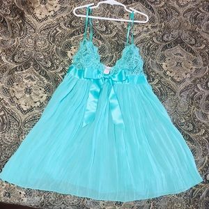 NWOT Victoria Secret Chemise Lingerie